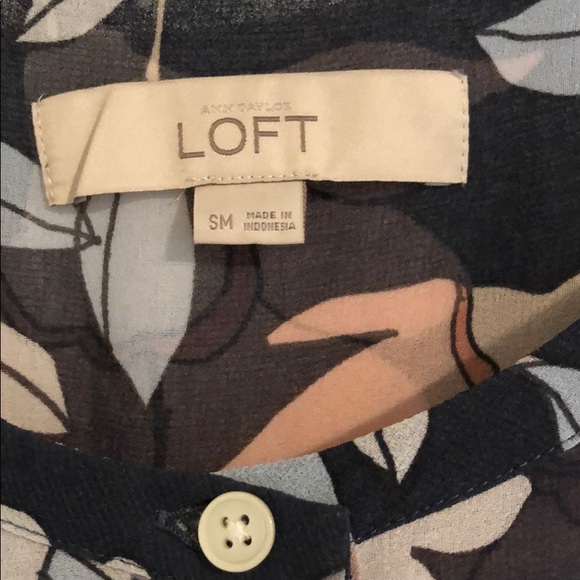 Loft Loose Shear Blouse - Picture 3 of 4